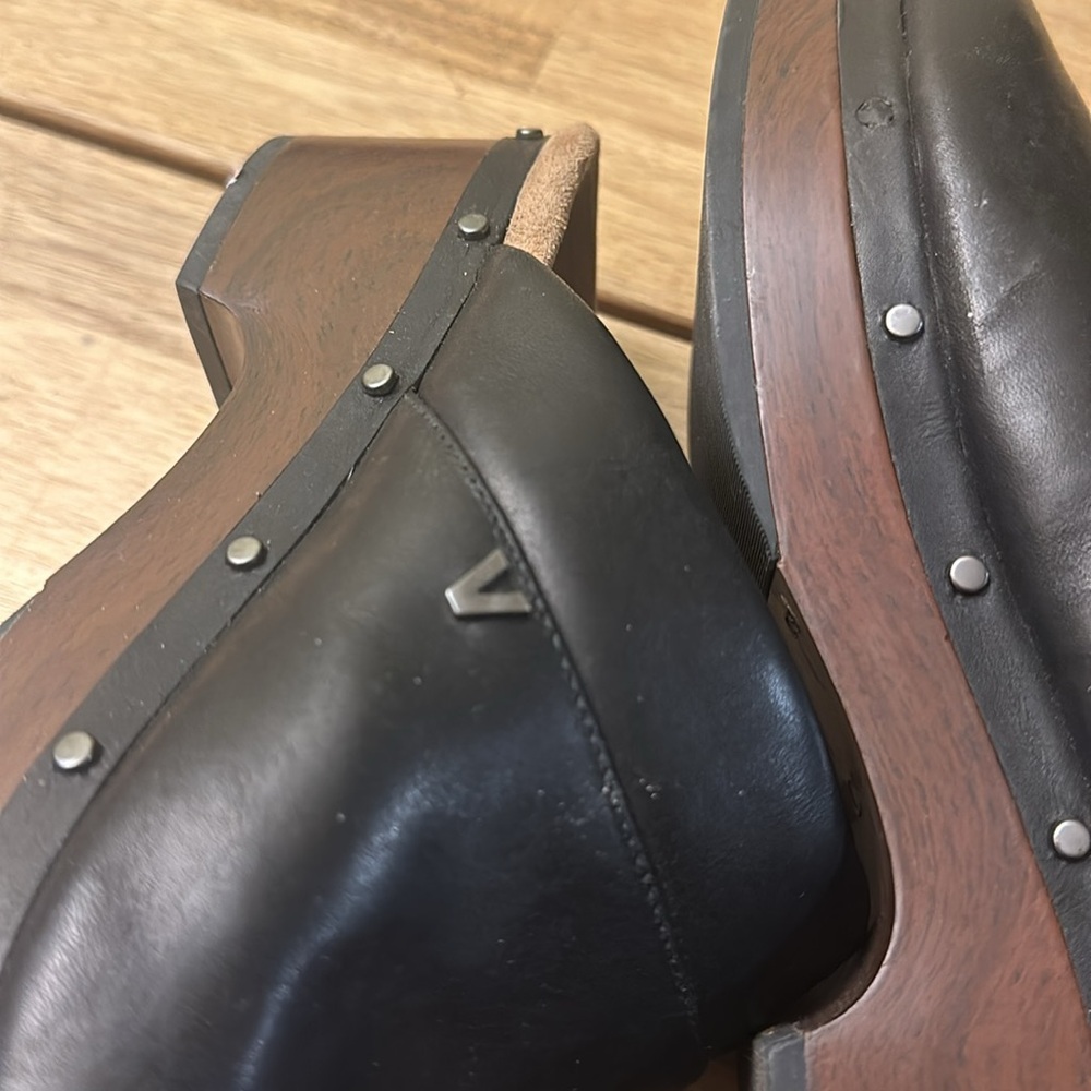 Vionic Kacie Orthotic Support Clog - image 6